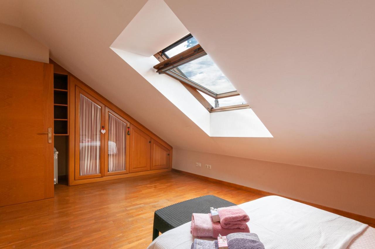 Duplex 21, Alojamiento Cerca De La Playa Con Wifi Gijon Exterior photo