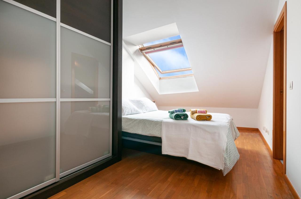 Duplex 21, Alojamiento Cerca De La Playa Con Wifi Gijon Exterior photo